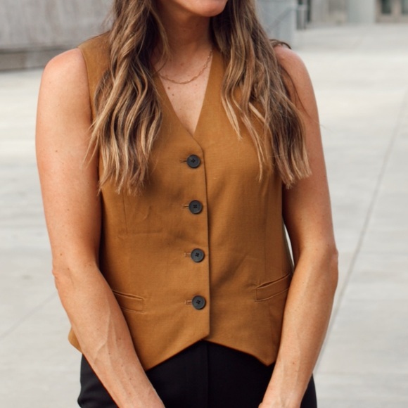 MM Lafleur Roo Vest Brown Button-Up - Picture 1 of 9